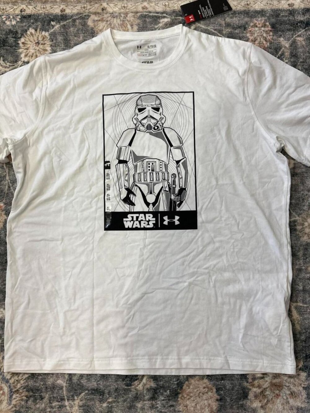 Under Armour white Star Wars Stormtrooper T-shirt. Mens XL